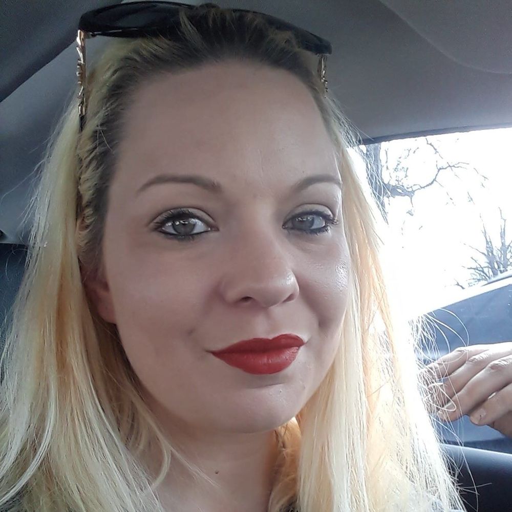 Meet your Posher, Kristina